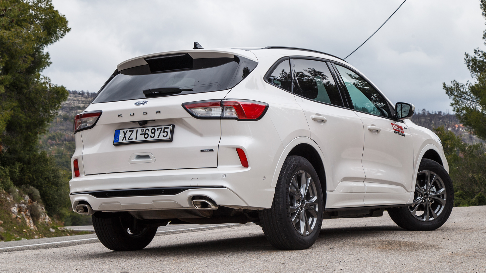 Ford Kuga Plug-In: Ο σύμμαχος του οικογενειάρχη